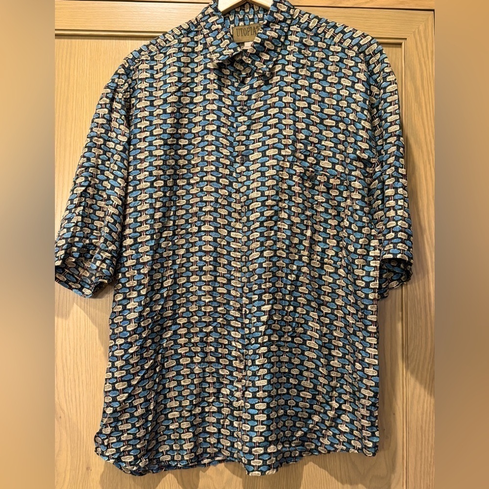 Vintage Utopia 80's/90's Silk Oversized Button Down Men's Shirt / large
